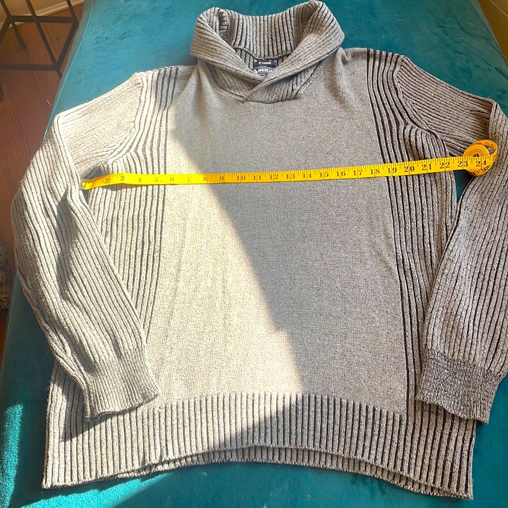 Mens Grey American Rag Sweater; XL